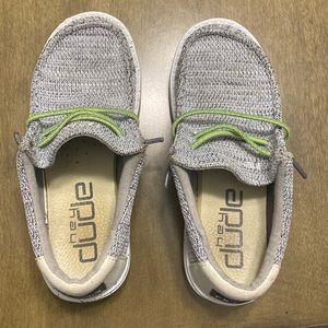 Hey Dude - Wally Youth